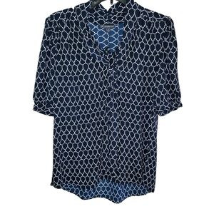 Adrianna Papell Navy & White Patterned Blouse size medium New with tags bow neck